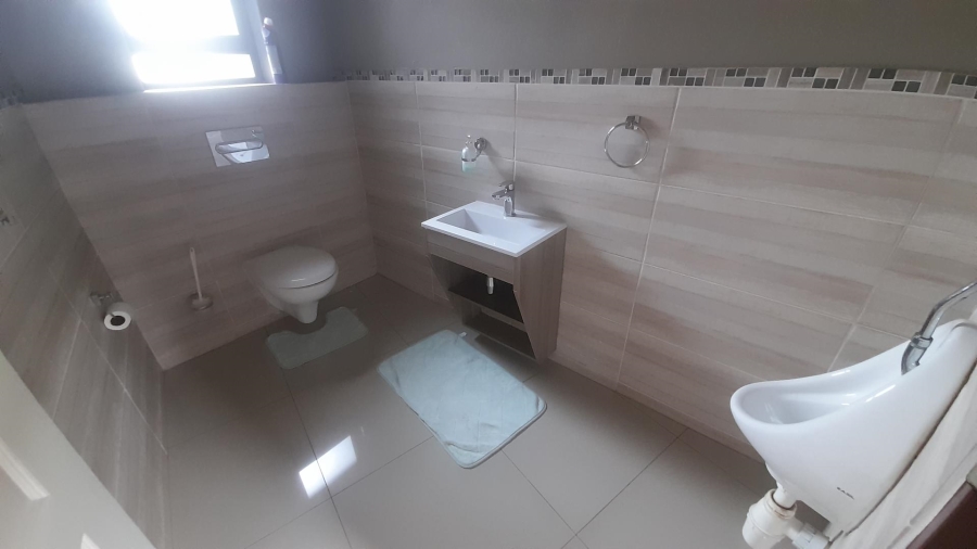 4 Bedroom Property for Sale in Birdwood Estate North West